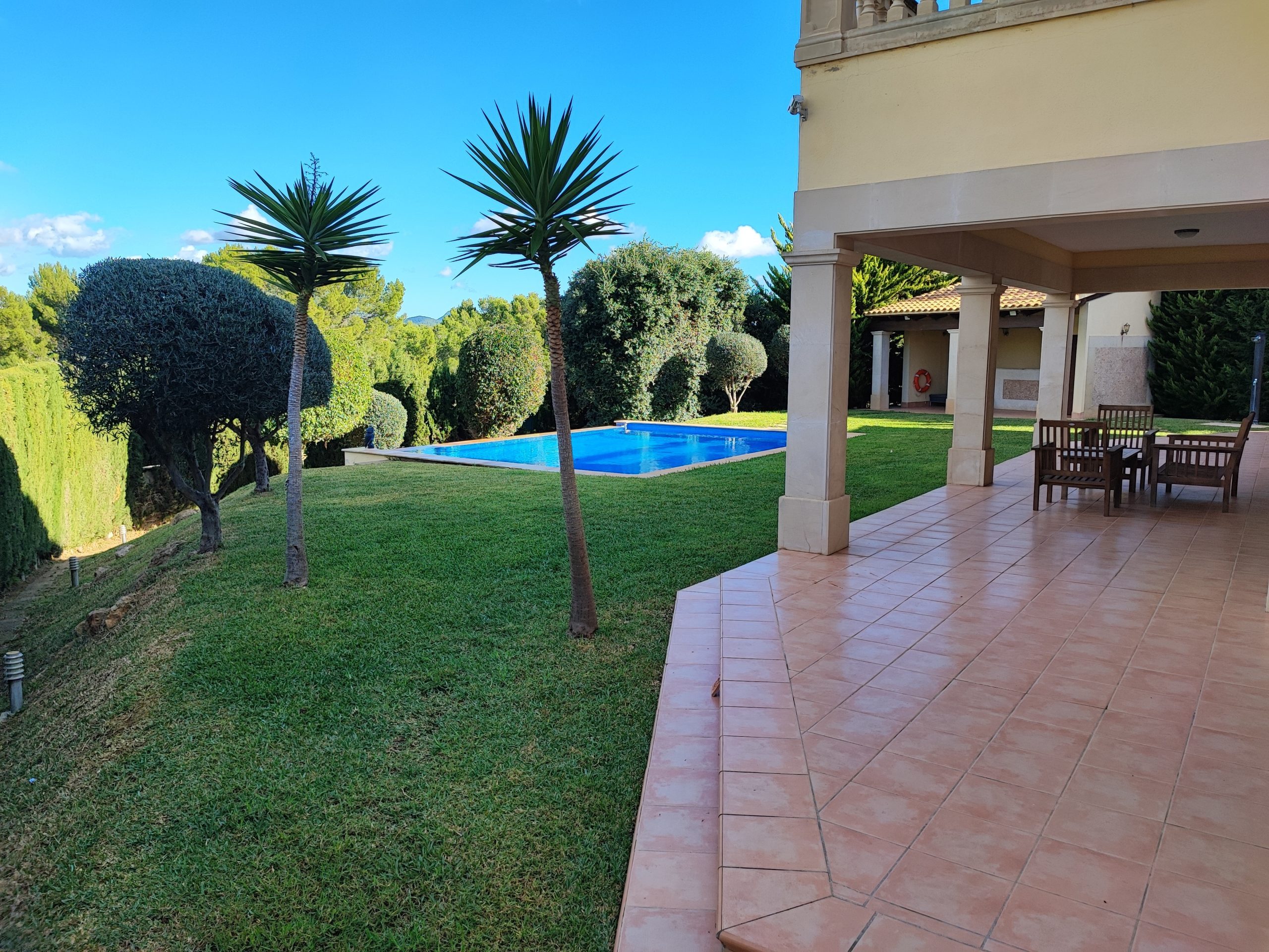 Villa in a quiet residential area of Nova Sonta Ponsa, Mallorca with sea views